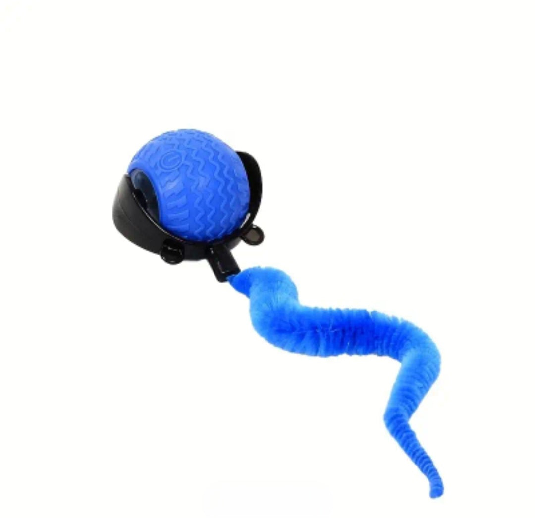 Smart interactive cat toy