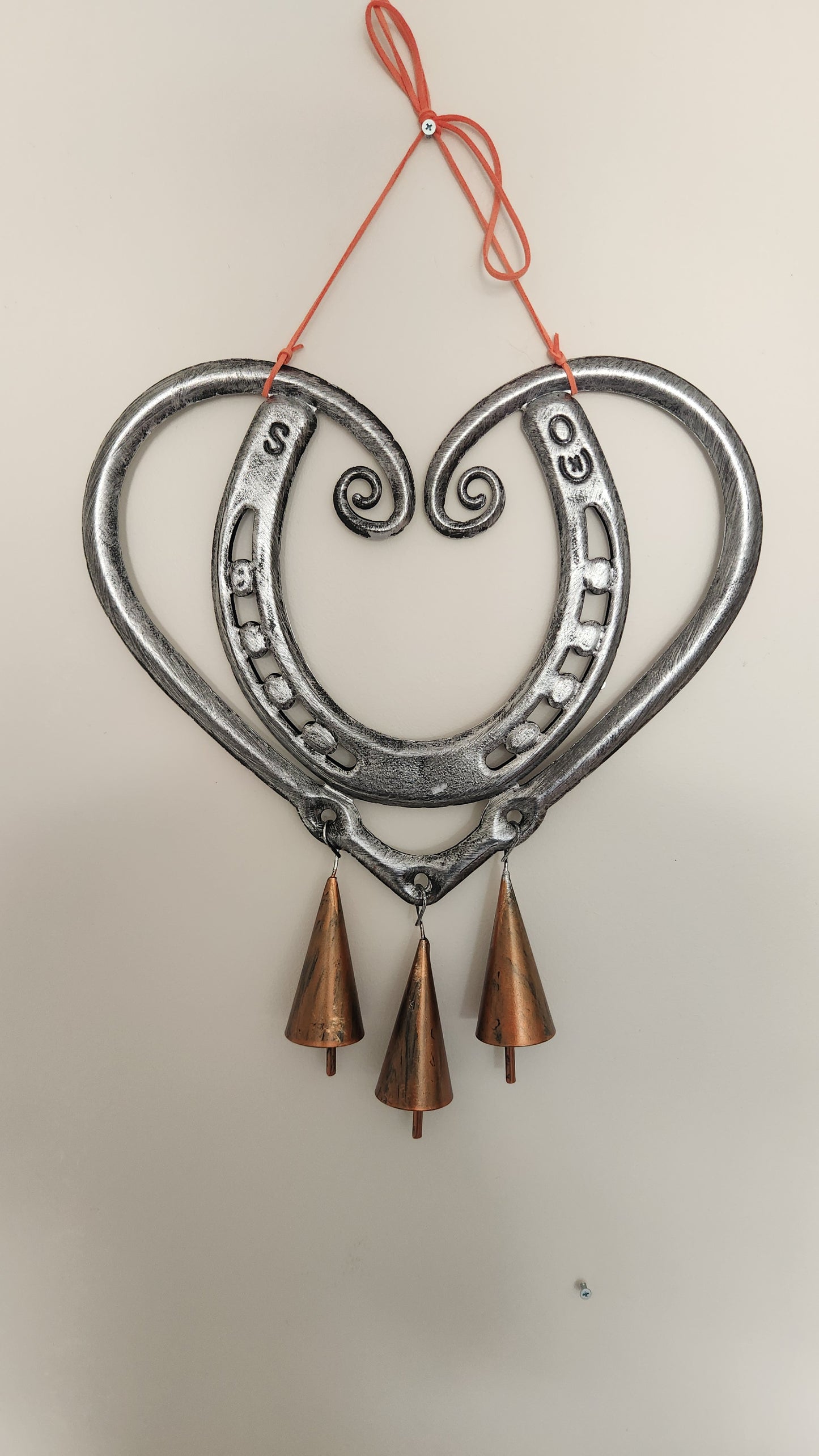 Lucky horse shoe wind chime